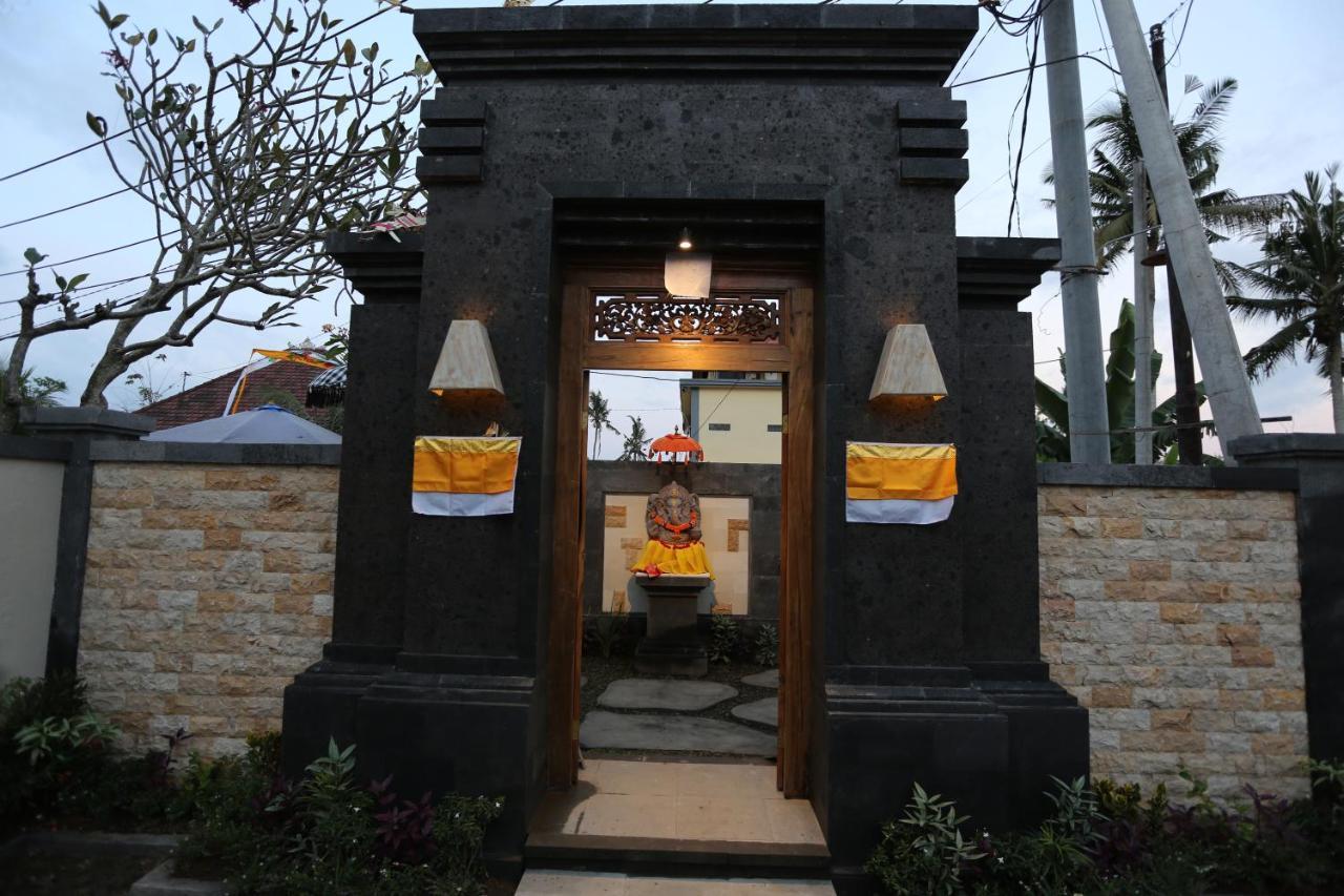 Uma Dhari Villa by Prasi Ubud Esterno foto